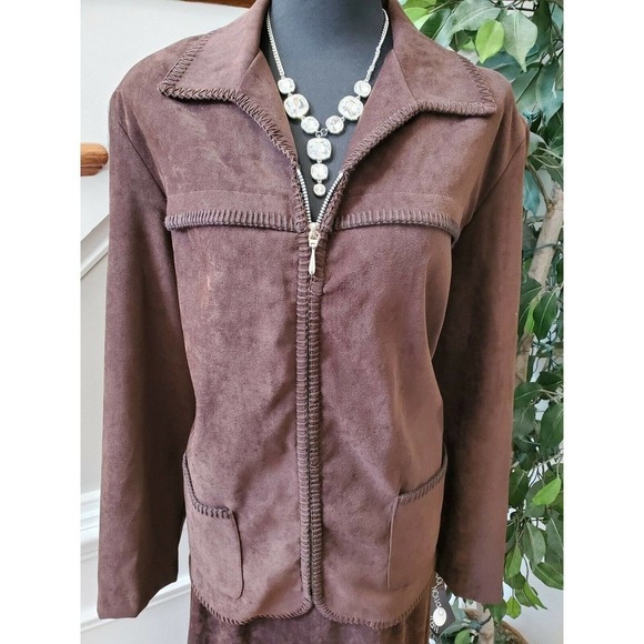 First Option Too Women Brown Polyester Long Sleeve 2 Piece Suit 18W - Picture 3 of 15